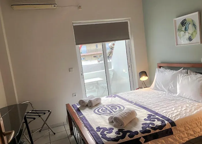 Apartman Sofia 3 Apts Nea Chora Chania Steps From The Hriszí Aktí Haniá