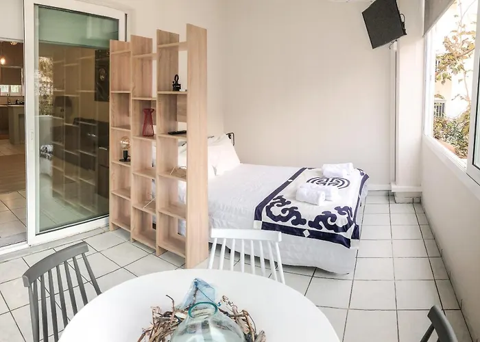 Apartman Sofia 3 Apts Nea Chora Chania Steps From The Hriszí Aktí Haniá