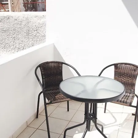 Sofia 3 Apts Nea Chora Chania Steps From The