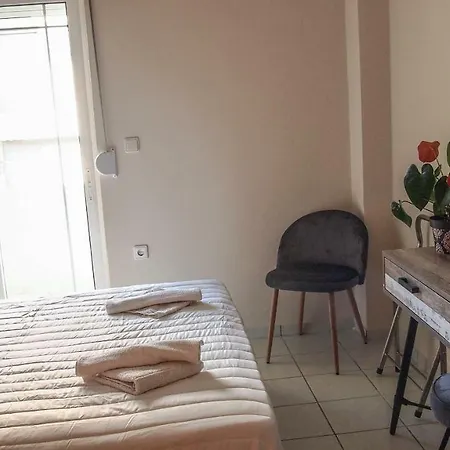 Sofia 3 Apts Nea Chora Chania Steps From The La Canea