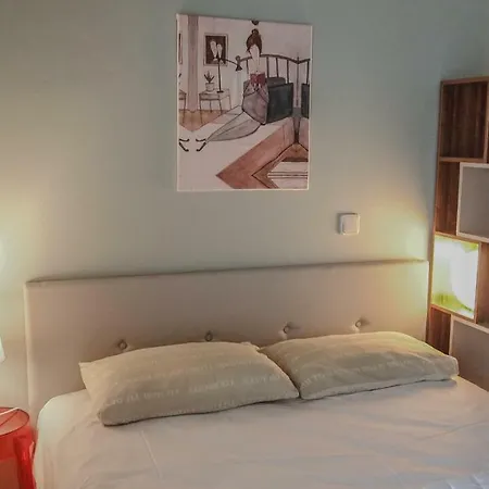 Sofia 3 Apts Nea Chora Chania Steps From The 公寓 干尼亞