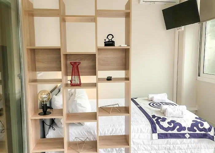 Sofia 3 Apts Nea Chora Chania Steps From The 公寓 干尼亞