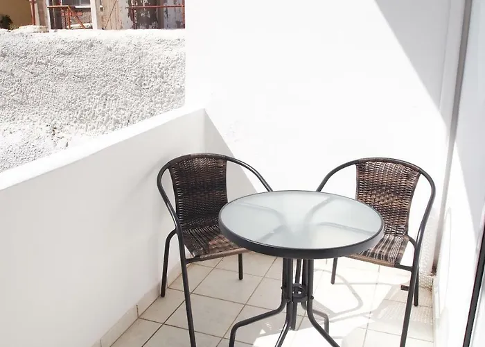 Sofia 3 Apts Nea Chora Chania Steps From The